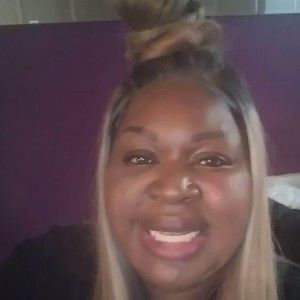 Meet your Posher, Jameidra